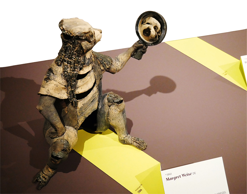 Margret Weise, Figur mit Spiegel, Foto:  Stiftung Schloss Friedenstein Gotha