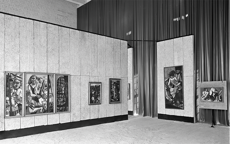 Ausstellungsansicht mit Werken von Max Beckmann auf der ersten documenta (1955); © documenta archiv (Dauerleihgabe der Stadt Kassel) / Foto: Günther Becker