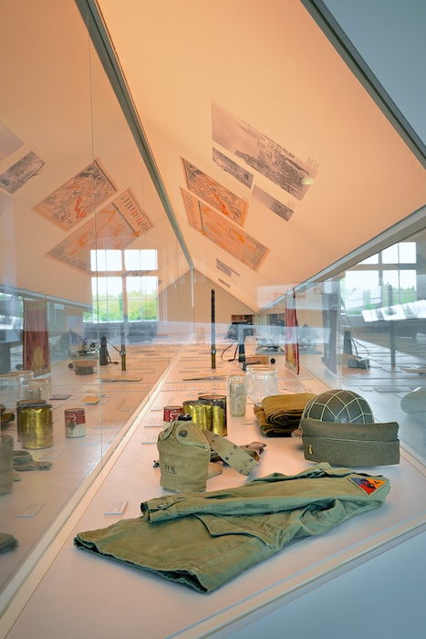 Realien und Informationen zur Befreiung des KZ Buchenwald am 11. April 1945, Foto: Claus Bach, Sammlung Gedenkstätte Buchenwald