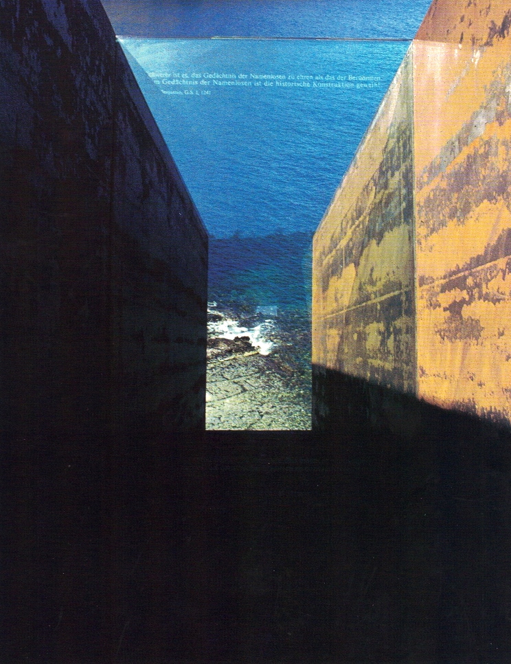 Dani Karavan, Gedenkort Passagen, Portbou 1993/94, Blick durch den steilen Korridor auf die abschließende Glasscheibe mit dem eingravierten Zitat: 'Schwerer ist es, das Gedächtnis der Namenlosen zu ehren als das der Berühmten. Dem Gedächtnis der Namen­losen ist die historische Konstruktion geweiht.' Foto: Konrad Scheurmann