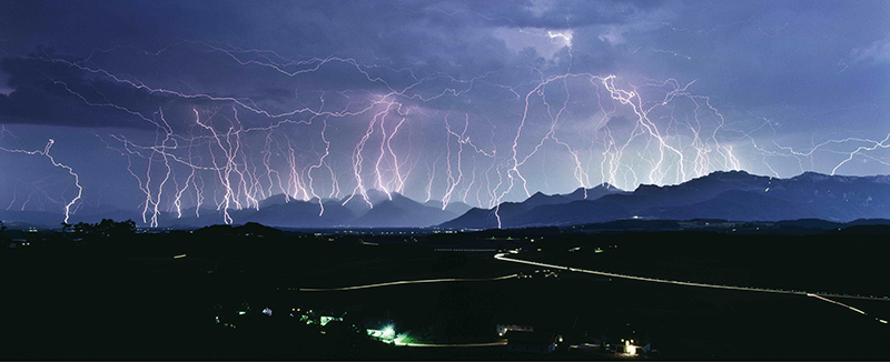 Michael Ruetz: aus Timescape 817.189-F-III, August 7–8 1992 22:30-00:00 h, Die absolute Landschaft; Copyright: Michael Ruetz