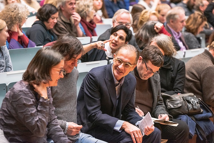 v.l.n.r.: Jo Shappcott, Mircea Cartarescu, Aris Fioretos, Oswald Egger, Marion Poschmann (verdeckt), Foto: Silviu Guiman