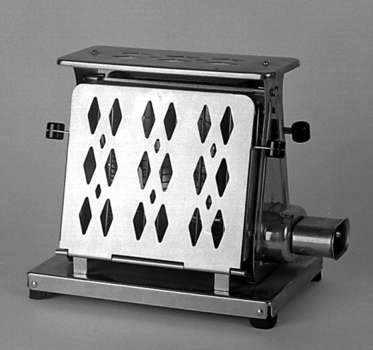 Wendetoaster 247421 Satrap (für AEG), Deutschland ab 1945, Sammlung Deutsches Brotmuseum Ulm, Foto: Deutsches Brotmuseum Ulm