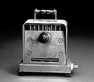 Klapptoaster, Prometheus Typ 02, Deutschland, 1910-1927, Sammlung Deutsches Brotmuseum Ulm, Foto: Deutsches Brotmuseum Ulm